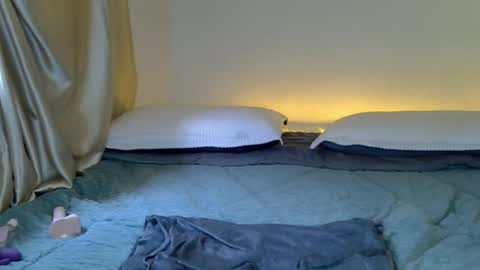 rem010a online show from November 13, 8:13 am