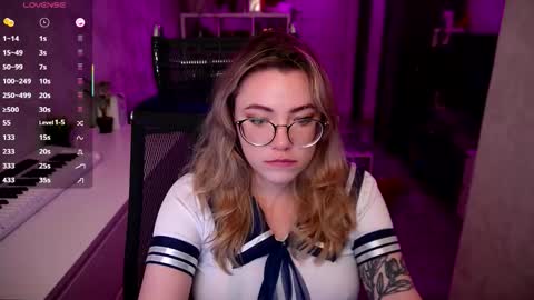 RemyWild online show from September 18, 7:45 pm