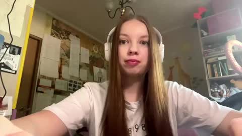 Annabel online show from June 4, 8:30 am