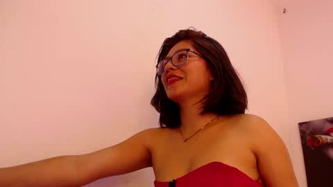 renataj online show from October 10, 2:22 pm