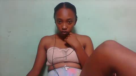 rhesa404090 online show from February 24, 10:36 am