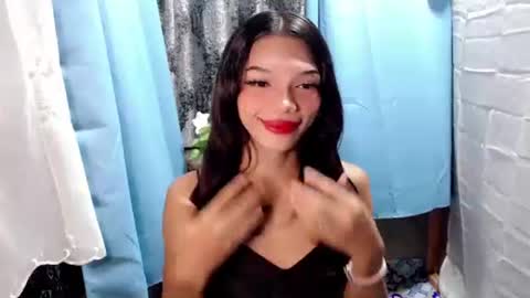 rhiana_slut online show from November 16, 7:47 pm