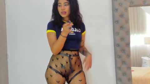 riby  online show from March 12, 8:44 pm