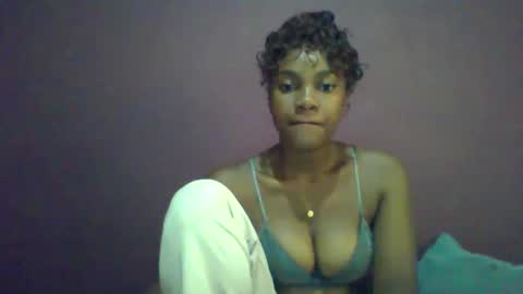 ricie001 online show from April 11, 8:29 am