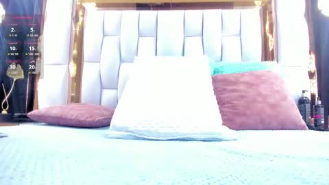 Riley online show from October 6, 11:49 am