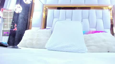 Riley online show from April 20, 11:57 am