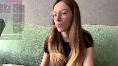 Mary online show from June 25, 12:18 pm