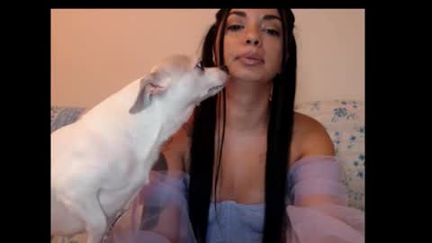 riri_mojo_92 online show from October 11, 9:17 pm