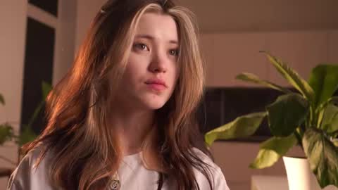 Akemi online show from March 10, 4:22 pm