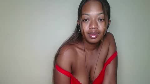 rochellinah online show from June 1, 9:38 pm