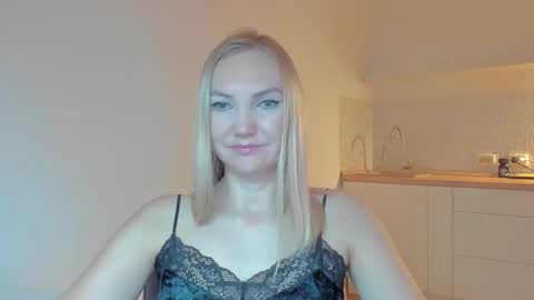 rock__baby online show from October 25, 11:00 pm