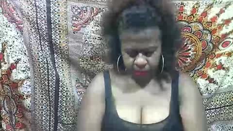 rolande9794 online show from November 25, 6:53 pm