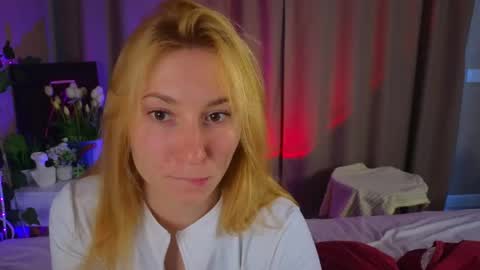 rosaliehandley online show from June 3, 2:33 pm