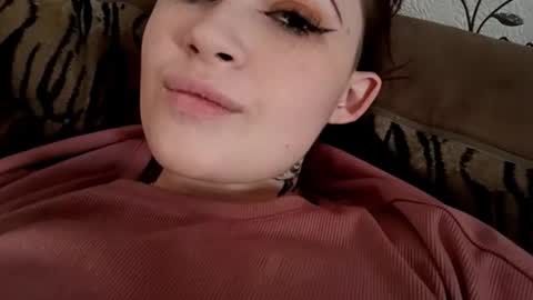 Alicia online show from October 18, 7:44 am