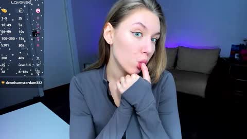 Rose but u can call me princess online show from January 13, 8:02 pm