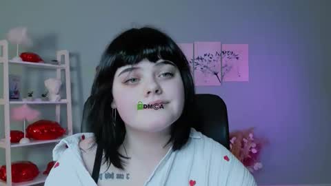 rose_dark_ online show from February 25, 8:40 pm