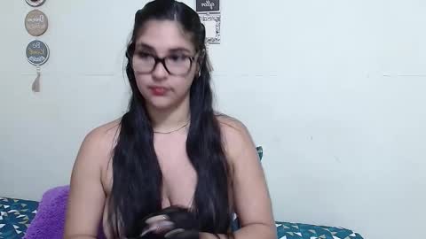 rose_towers4 online show from December 16, 10:48 pm