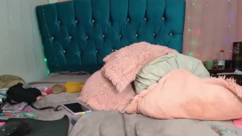 rose_victory online show from March 21, 8:19 am