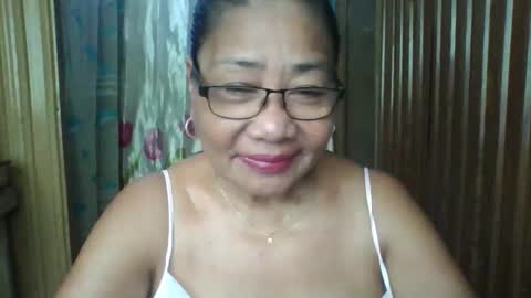 rosebelle66 online show from April 3, 2:53 am