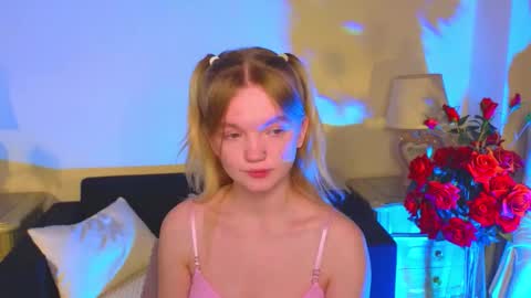 Sweety Kate online show from November 29, 4:49 am