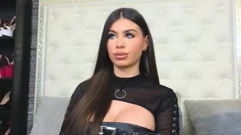 Gabriela online show from December 19, 8:06 am