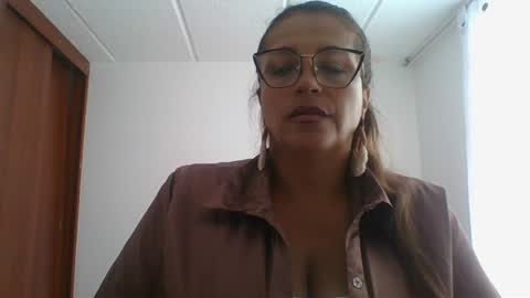Rossana  online show from February 8, 7:27 pm