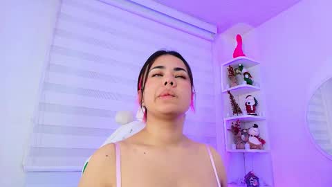   online show from December 20, 11:47 am