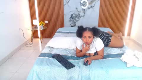 Rossi Hill online show from March 8, 2:04 am