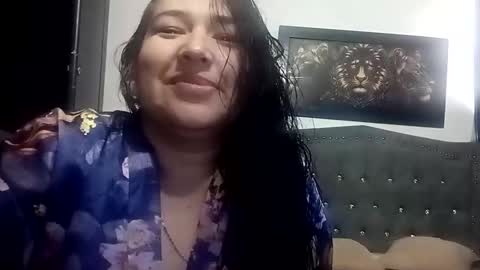 rossiteylor368516 online show from June 3, 7:30 pm