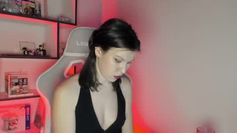 roter_rita online show from February 10, 11:45 pm
