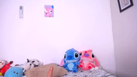 rous_25 online show from November 29, 3:32 am