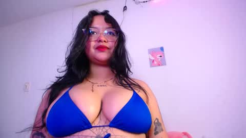 rous_25 online show from November 7, 1:44 am