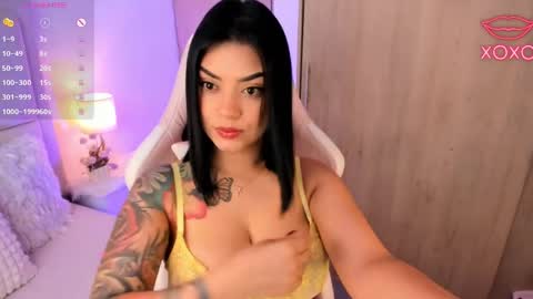    online show from March 31, 10:21 pm