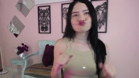 Rousee online show from December 20, 8:34 pm