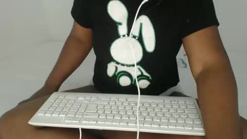 luxa online show from October 28, 7:30 pm