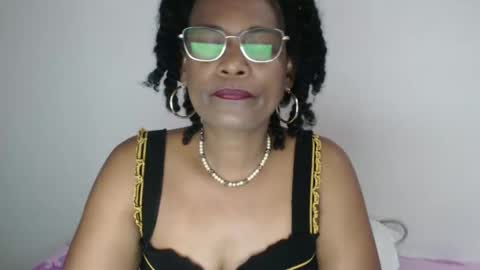 luxa online show from March 10, 12:49 pm