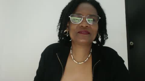 luxa online show from October 13, 12:46 am