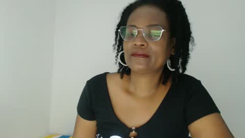 luxa online show from September 13, 2:36 pm