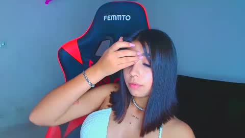 rousse_violet online show from September 19, 10:20 pm