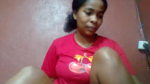 rovaelyah online show from March 12, 3:42 am