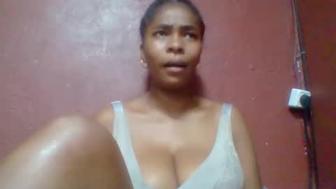 rovaelyah online show from March 17, 10:41 am