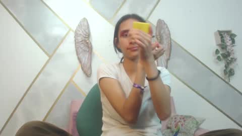   online show from December 5, 8:00 pm