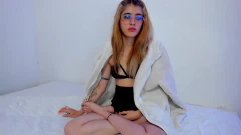 roxy online show from February 11, 3:40 pm