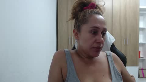 Roxana online show from October 19, 12:12 am