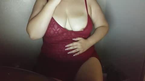 roxiejamesss online show from June 4, 3:45 am
