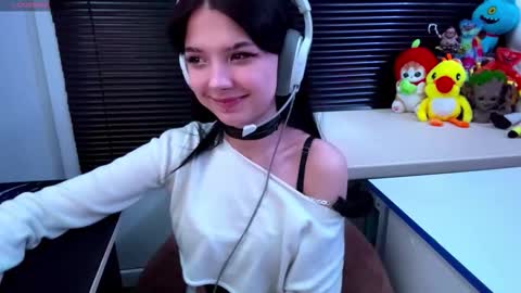 Hana online show from October 19, 1:57 pm