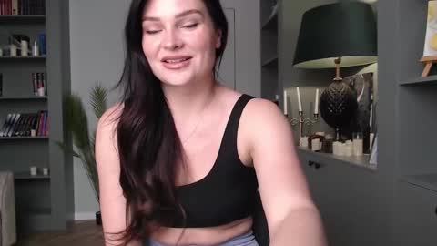 roxxiejet online show from November 11, 8:33 am