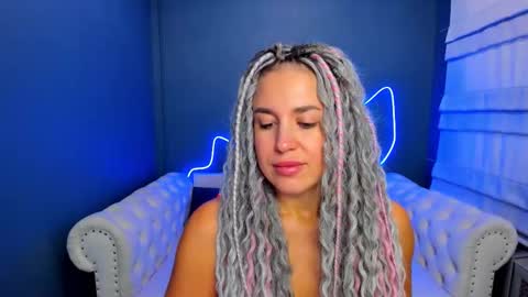 Roxy online show from September 25, 2:10 am