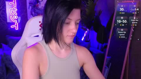 roxy_riot_ online show from April 2, 1:25 am