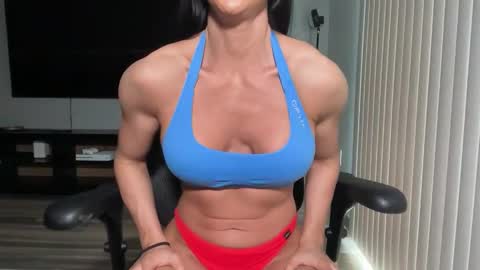 roxyheartley online show from March 21, 10:15 pm